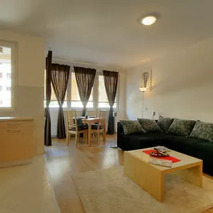 Vision 3*, Budapest Hongrie